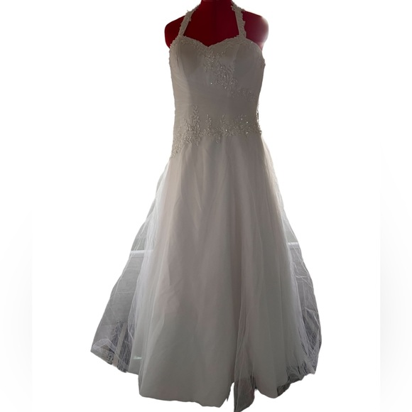 Wedding Dress, size 8 - Picture 2 of 6